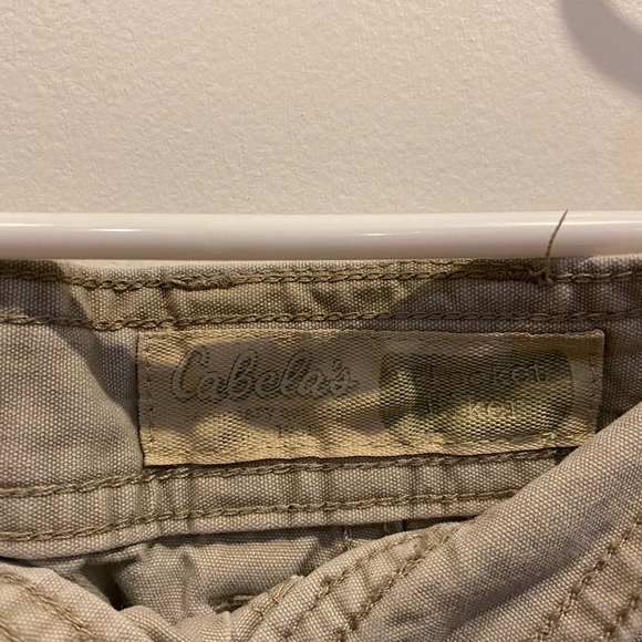 Cabela's Cargo Shorts 7 Pocket Hiker Cotton Sz 38 - Picture 4 of 4